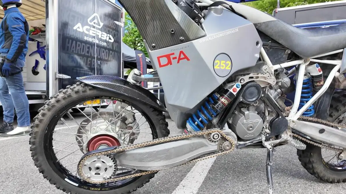 Adventourfest: Bobbio accoglie i grandi appassionati del mototurismo senza confini! (38)