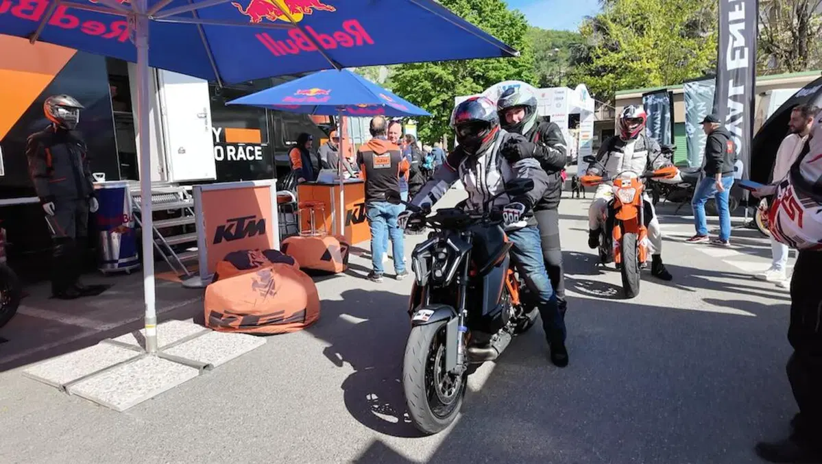Adventourfest: Bobbio accoglie i grandi appassionati del mototurismo senza confini! (57)