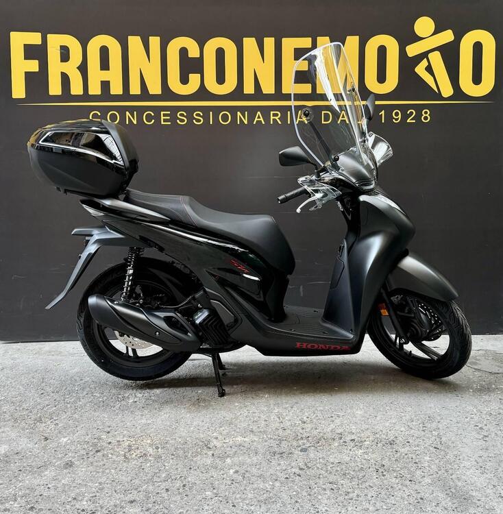 Honda SH 150i Sport (2022 - 24) (3)