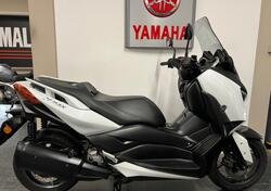 Yamaha X-Max 300 (2021 - 24) usata