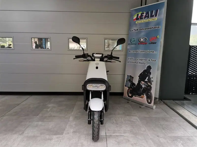 Yadea Y1S Pro (2023 - 26) (9)