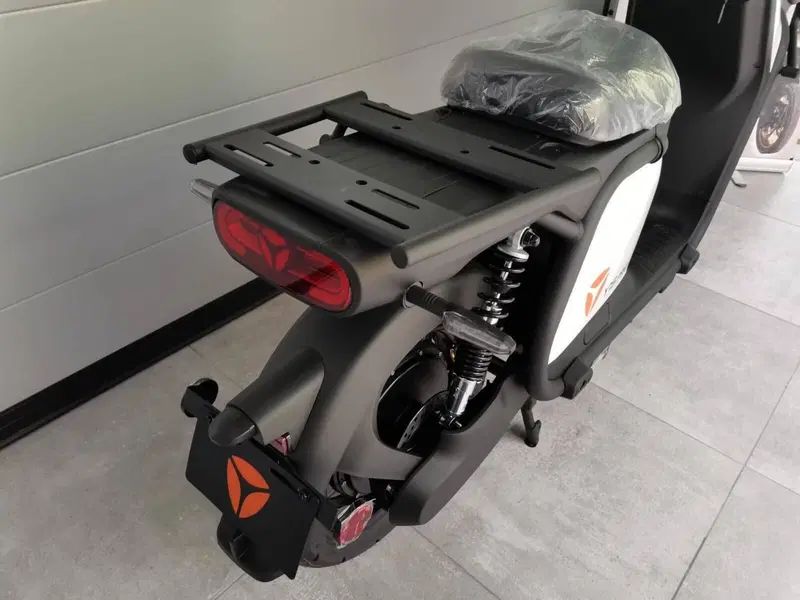 Yadea Y1S Pro (2023 - 26) (20)