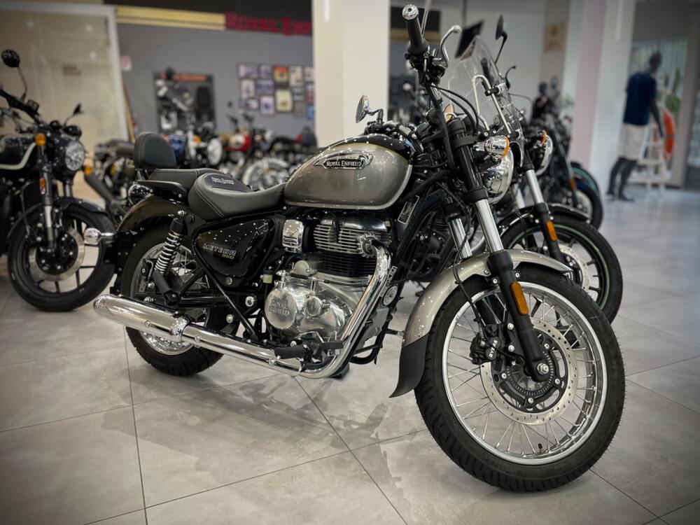 Royal Enfield Meteor 350 Aurora (2024) (3)