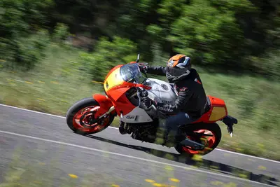 Yamaha XSR 900 GP TEST: ritorno alla "Golden Age" [VIDEO &amp; GALLERY]
