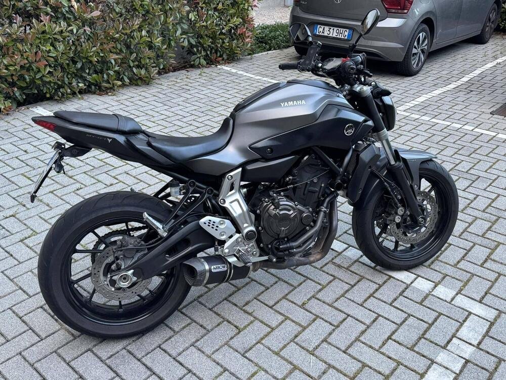 Yamaha MT-07 (2017 - 18) (3)