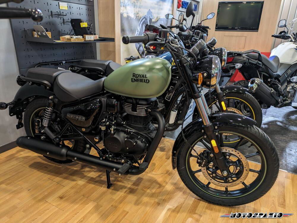 Royal Enfield Meteor 350 Fireball (2021 - 24)