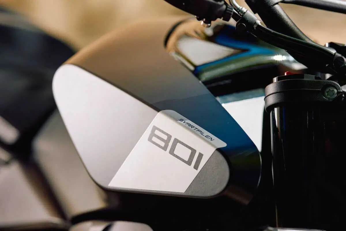 Husqvarna Svartpilen 801 (14)