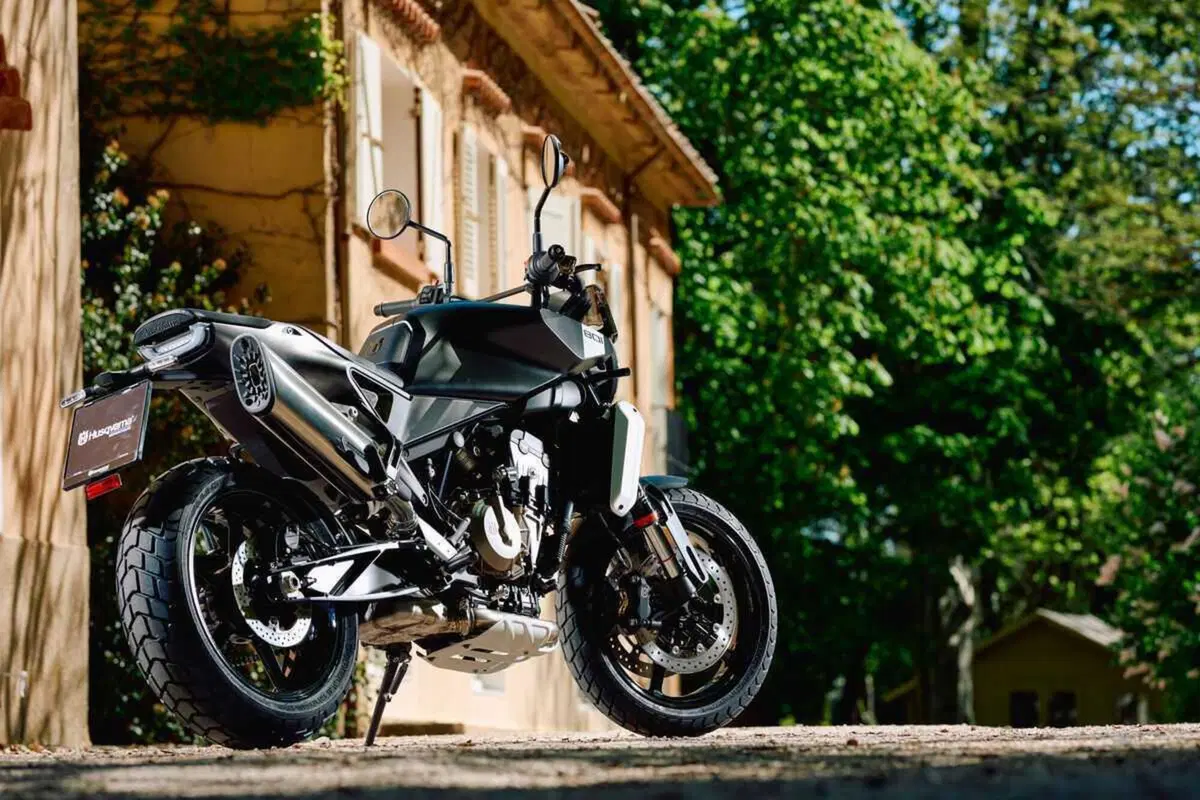 Husqvarna Svartpilen 801 (53)