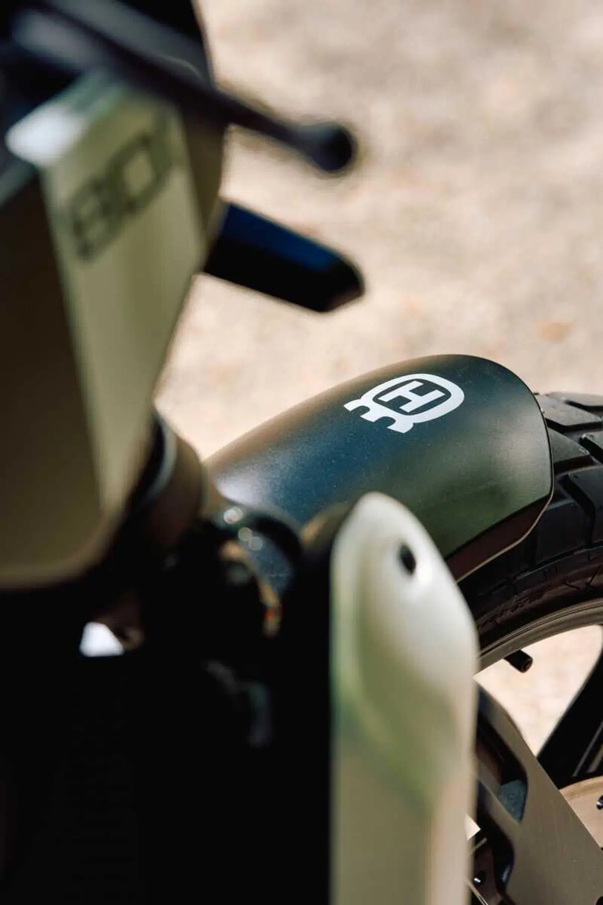 Husqvarna Svartpilen 801 (60)