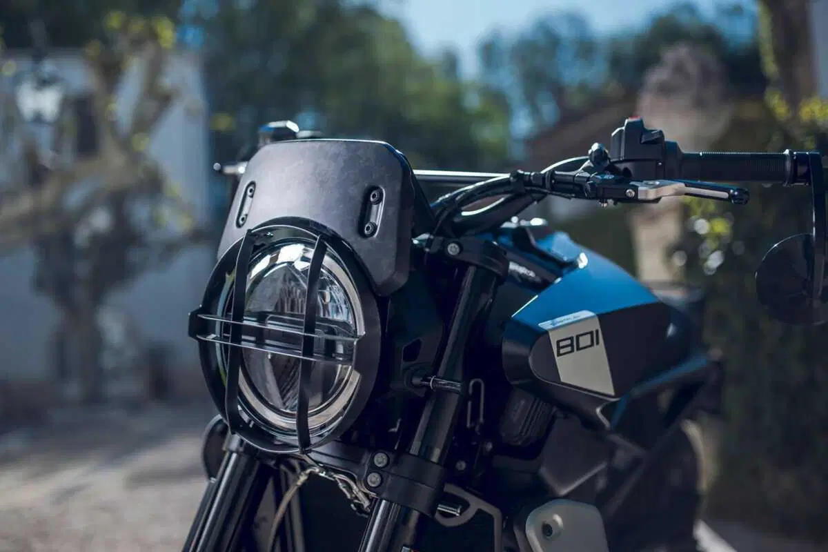 Husqvarna Svartpilen 801 (76)