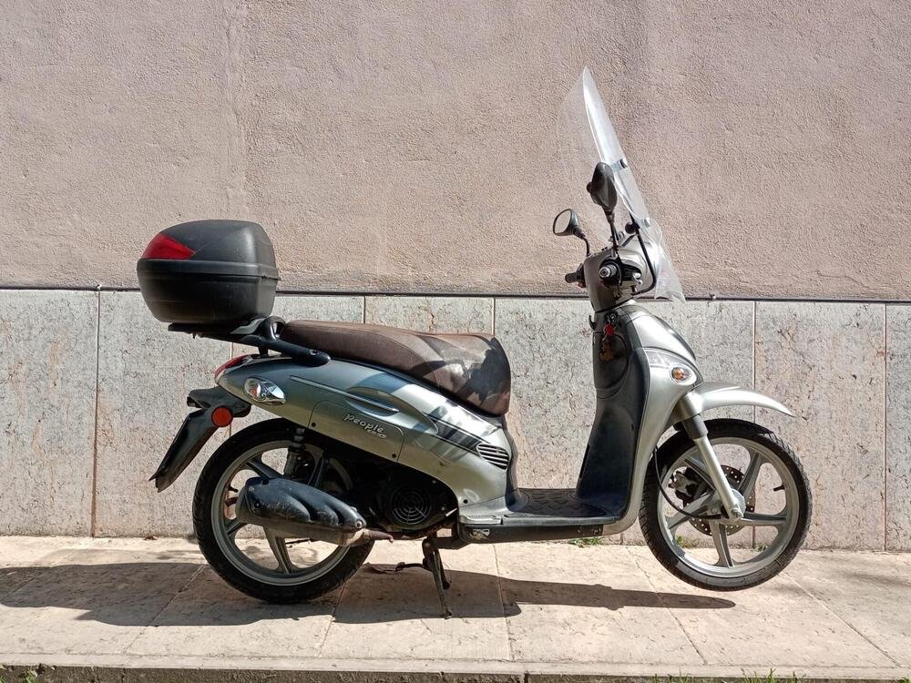 Kymco People 125i GT (2010 - 17) (3)