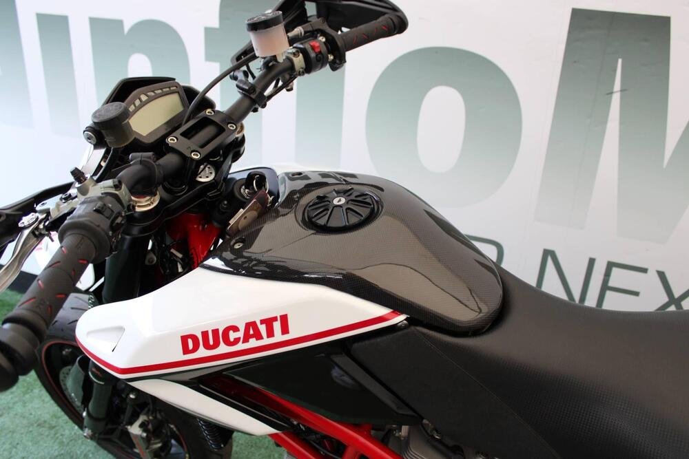 Ducati Hypermotard 1100 EVO SP (2010 - 12) (5)