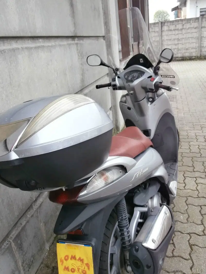 Honda SH 300 i (2006 - 10) (10)