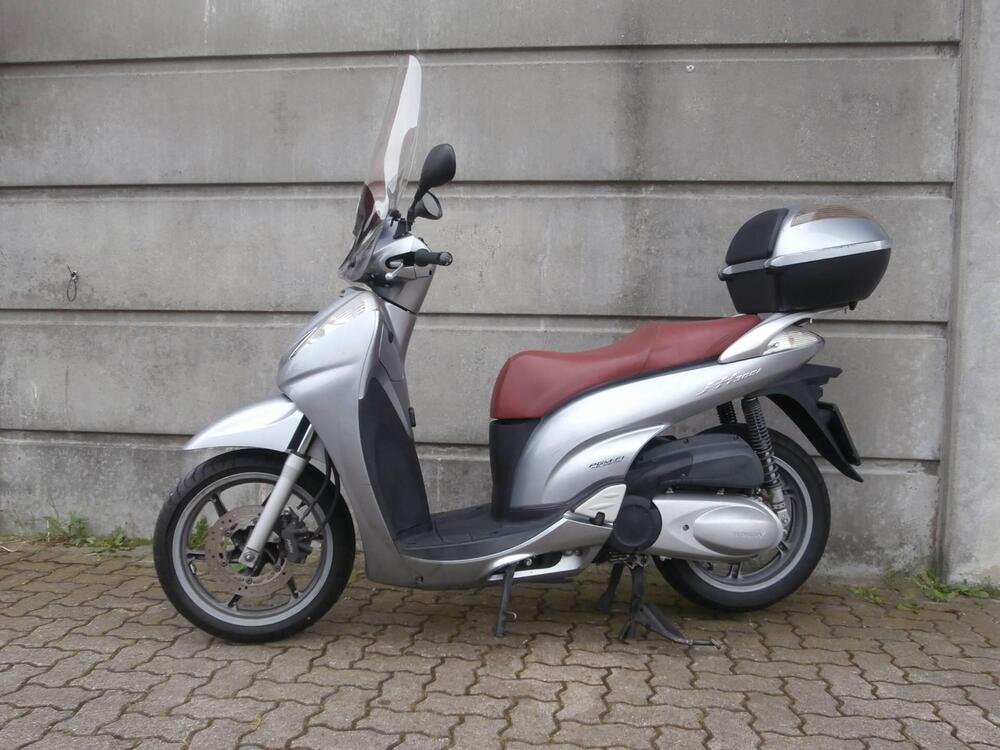 Honda SH 300 i (2006 - 10) (2)