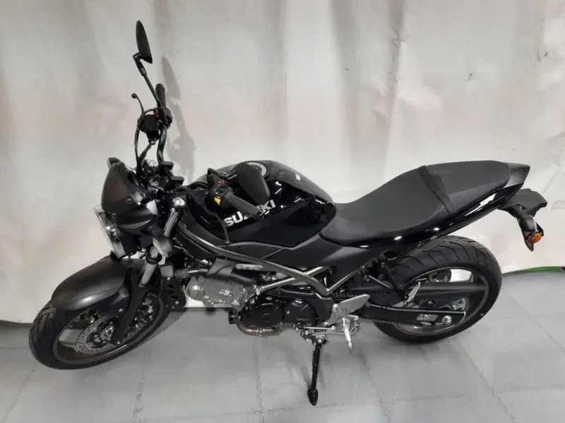 Suzuki SV650 (2025 - 26) (2)