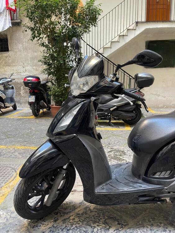 Kymco People 300i GT (2010 - 17) (3)