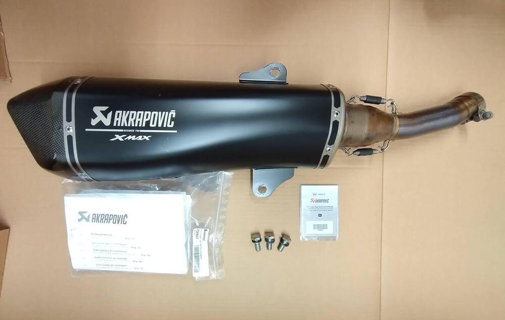 Scarico Akrapovic Acciaio Inox Yamaha X-Max ‘18 ‘1