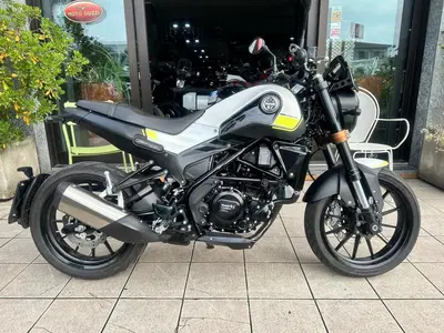 Benelli Leoncino 250 (2021 - 25) usata