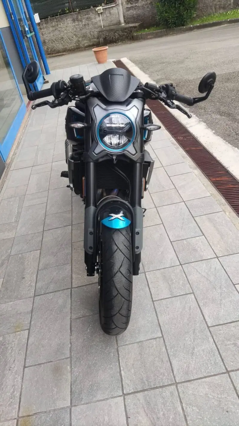 CFMOTO 700CL-X Sport (2022 - 26) (4)