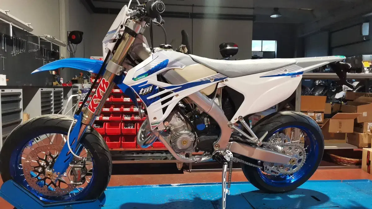 Tm Moto SMR 125 ES Fi 2T (2026) (2)