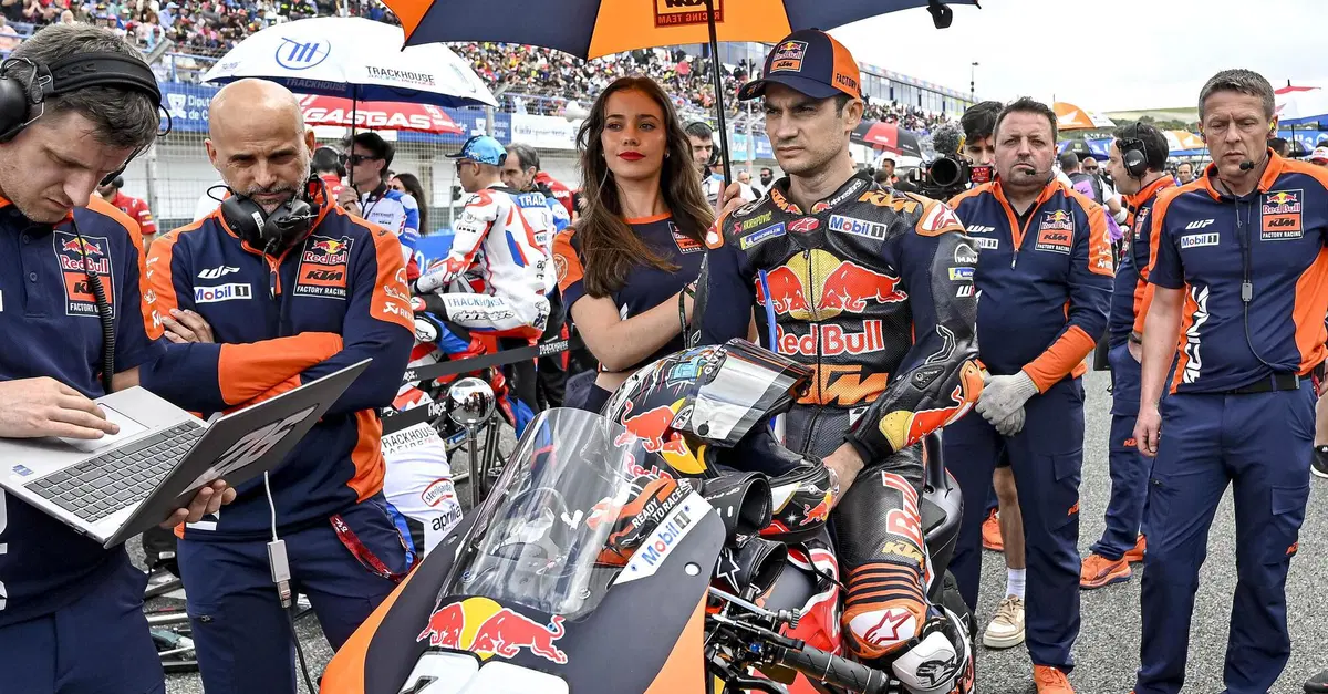 MotoGP 2024. GP di Spagna. Daniel Pedrosa: "Non sapevo di trovarmi in lotta per il podio"