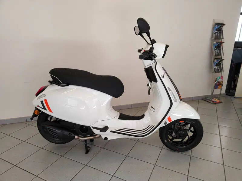 Vespa Sprint 150 S (2023 - 25) (2)