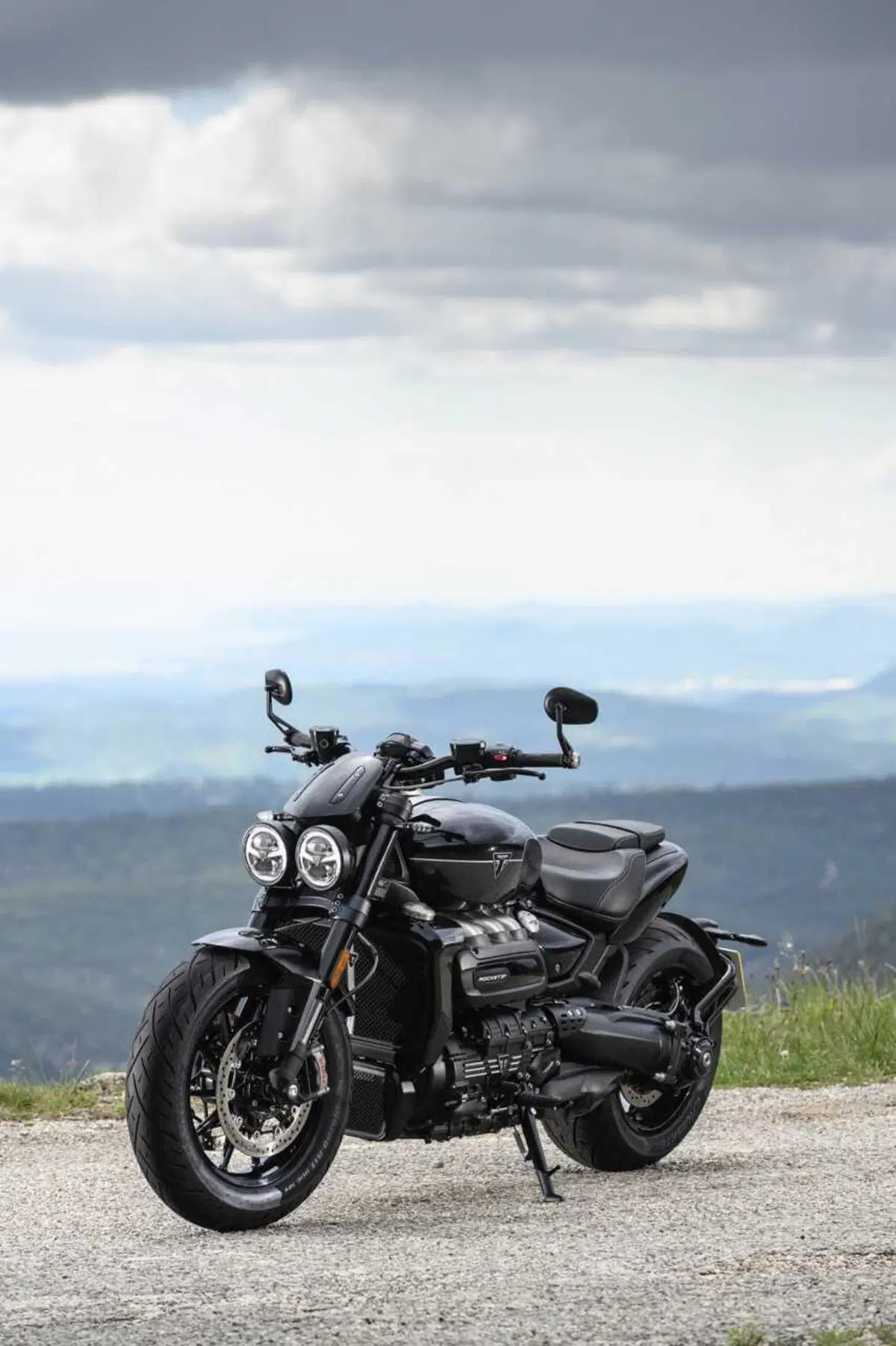 Triumph Rocket 3 Storm R e Storm GT: il TEST del mostro dal cuore grande (39)