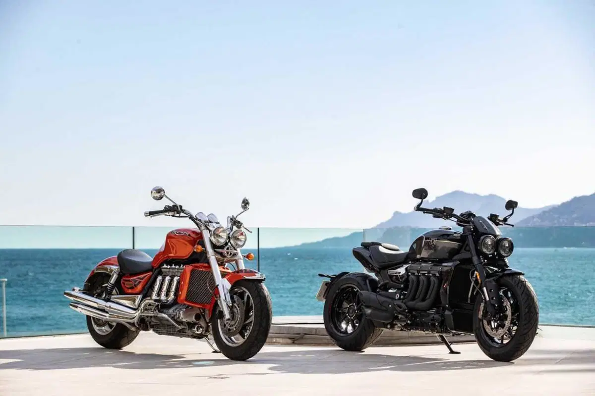 Triumph Rocket 3 Storm R e Storm GT: il TEST del mostro dal cuore grande (113)