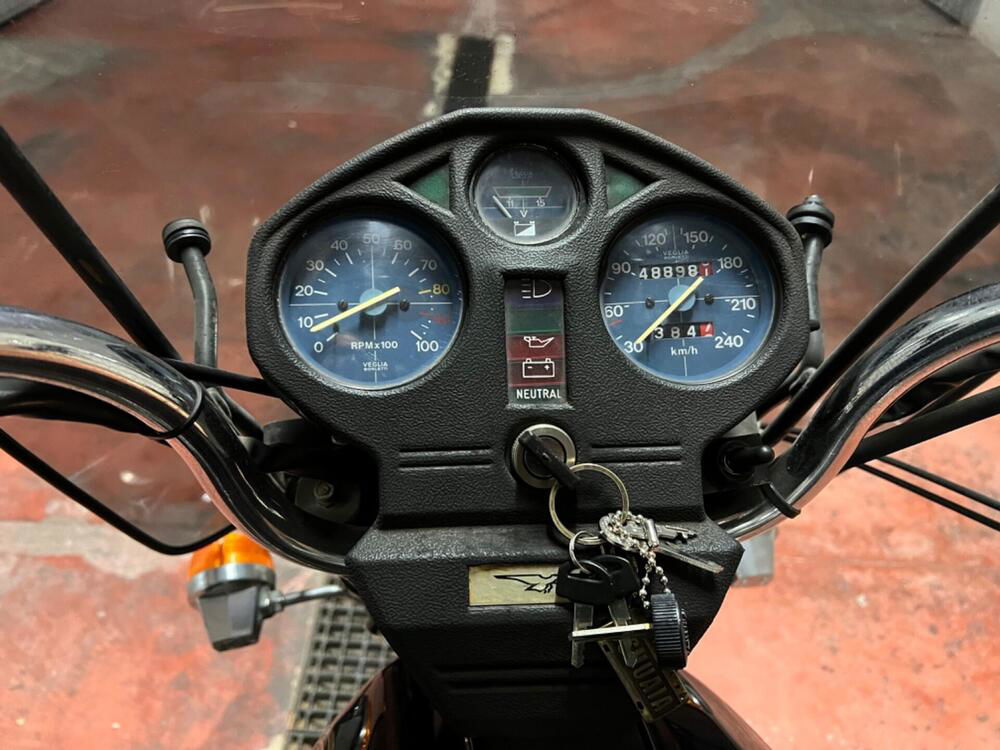 Moto Guzzi California 2 (3)