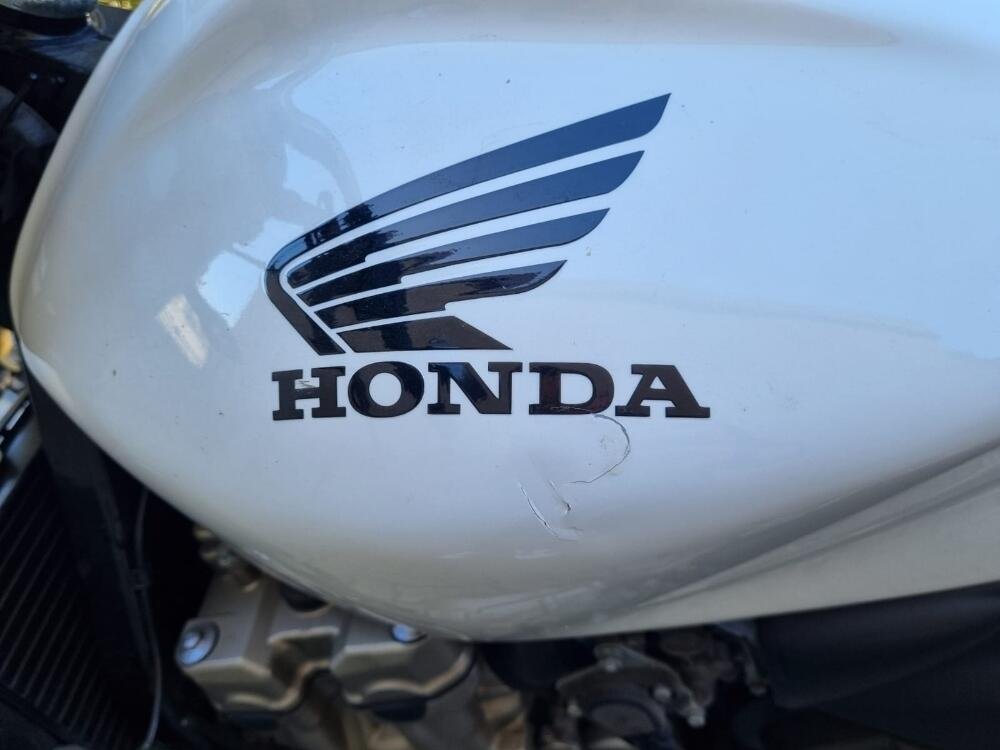 Honda Hornet 600 (2005 - 06) (3)