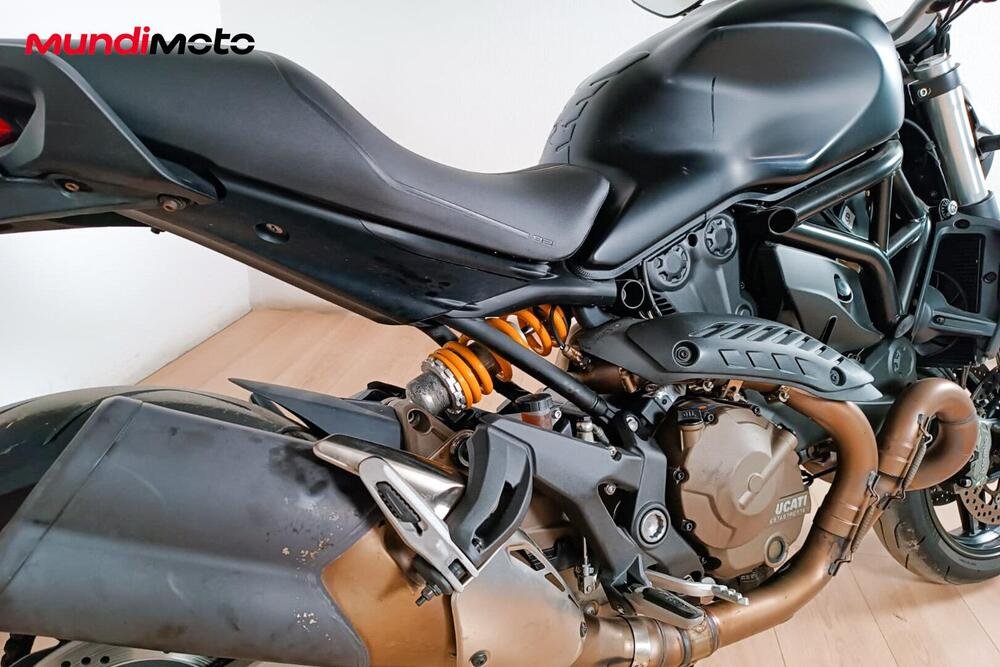 Ducati Monster 821 Dark ABS (2014 - 16) (4)