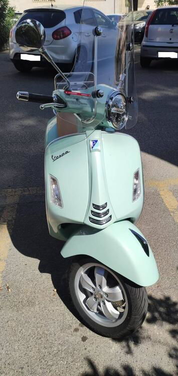 Vespa GTS 300 Hpe (2021 - 22) (3)