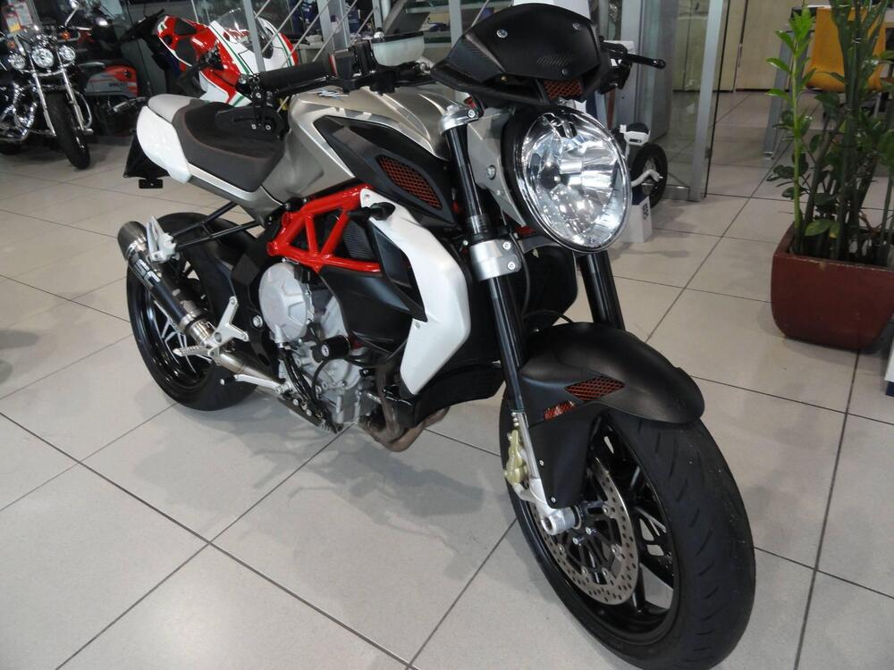 MV Agusta Brutale 800 EAS (2012 - 14) (2)