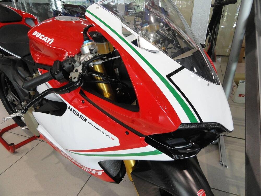 Ducati 1199 Panigale S Tricolore (2012 - 14) (3)