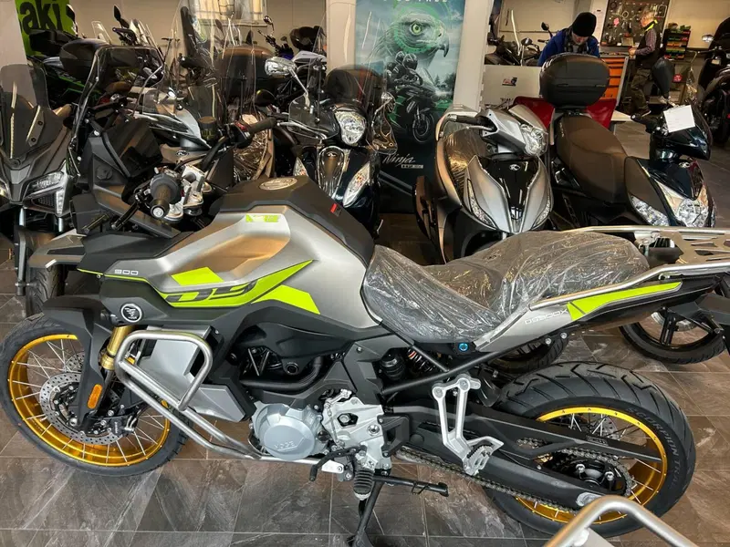 Voge Valico 900DSX (2024 - 26) (2)