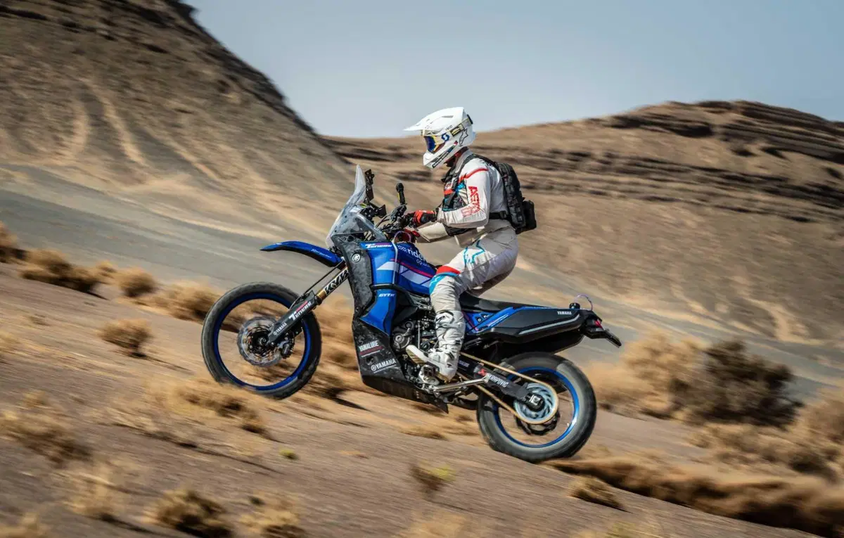 TEST Yamaha Ténéré 700 GYTR: il KIT da 30.000 euro per vincere in Africa. A 193 km/h nel deserto! (6)