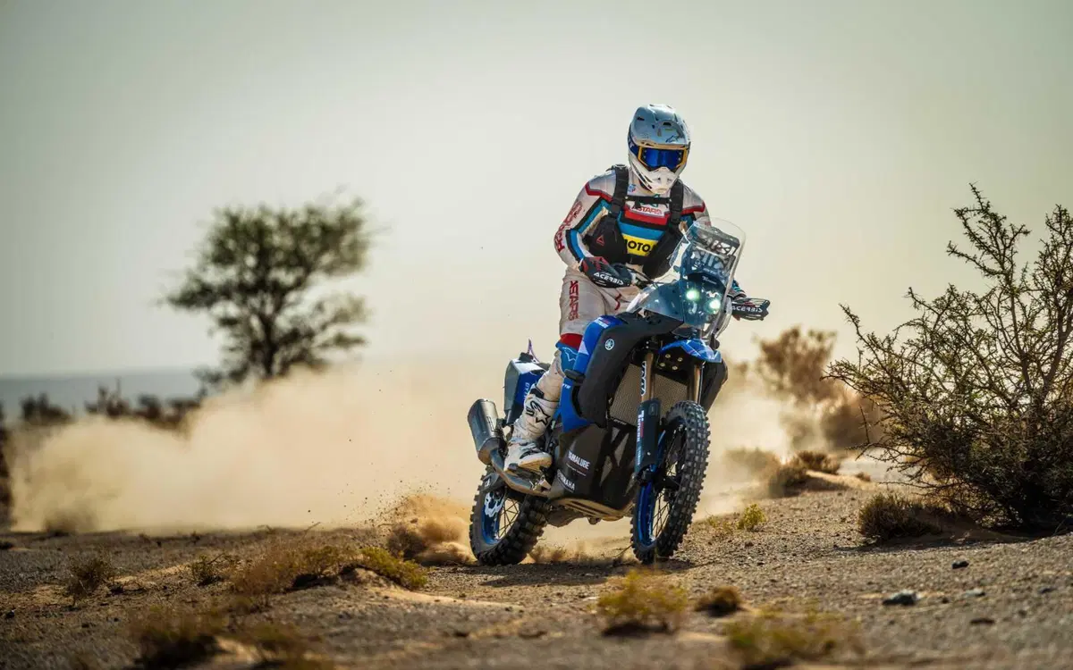 TEST Yamaha Ténéré 700 GYTR: il KIT da 30.000 euro per vincere in Africa. A 193 km/h nel deserto! (8)
