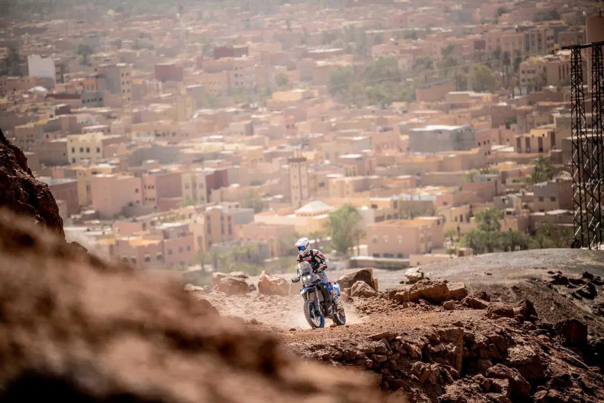 TEST Yamaha Ténéré 700 GYTR: il KIT da 30.000 euro per vincere in Africa. A 193 km/h nel deserto! (12)