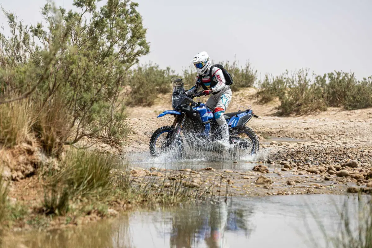TEST Yamaha Ténéré 700 GYTR: il KIT da 30.000 euro per vincere in Africa. A 193 km/h nel deserto! (14)