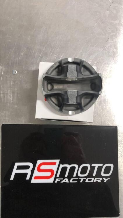 PISTONE CON FASCE PER HONDA CRF 450 CODICE PISTONE (3)