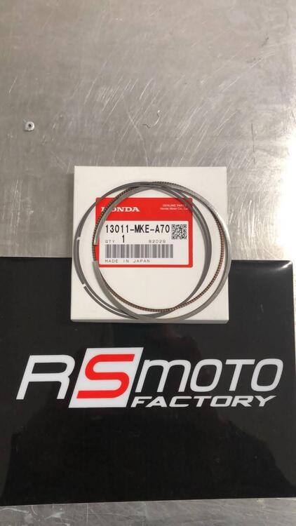 PISTONE CON FASCE PER HONDA CRF 450 CODICE PISTONE (4)