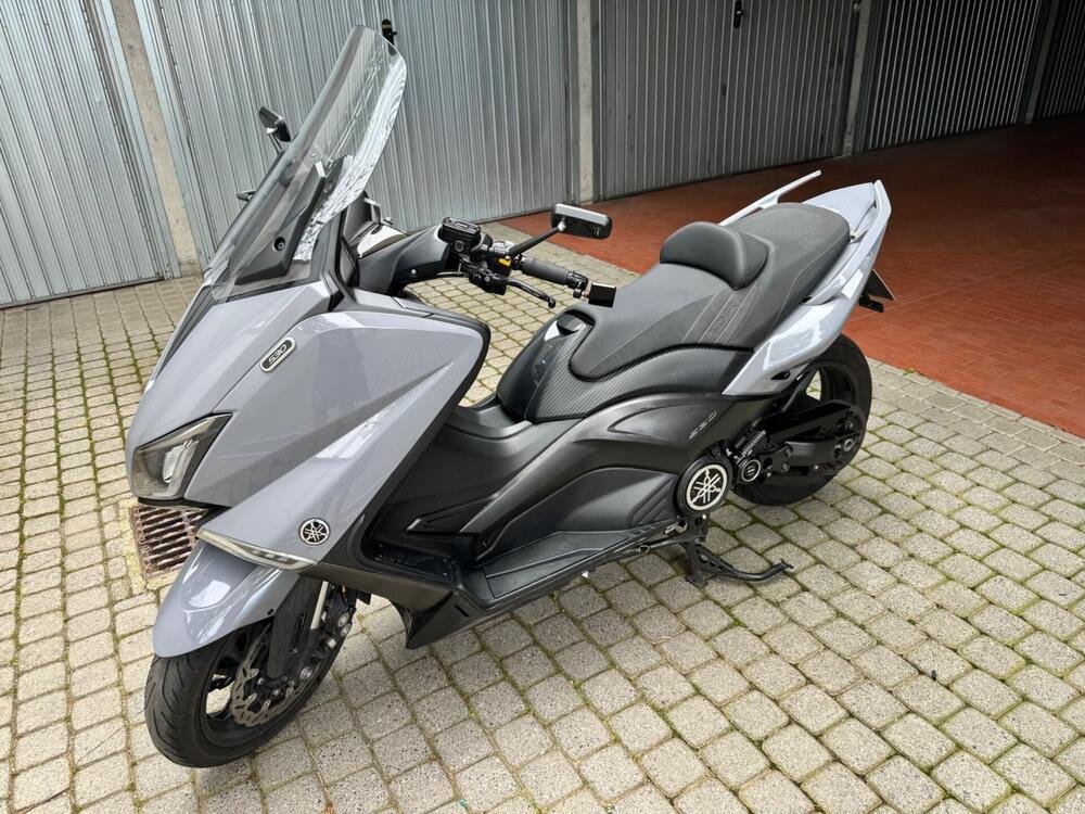 Yamaha T-Max 530 Lux Max ABS (2016 - 17) (4)