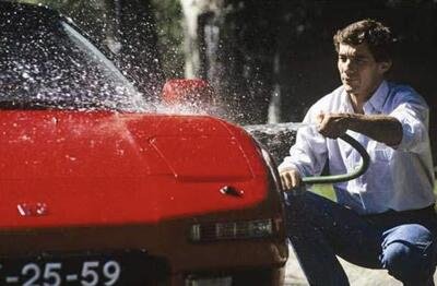 Ayrton Senna: a 30 anni dalla morte la sua Honda NSX &egrave; in vendita