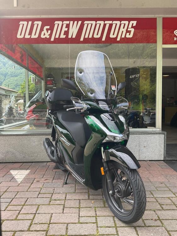 Honda SH 150i Vetro (2024)