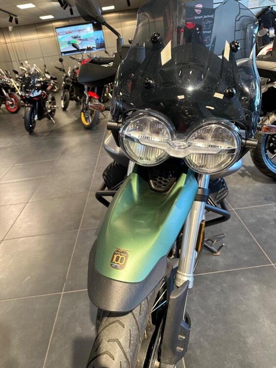 Moto Guzzi V85 TT Centenario (2021 - 22) (4)