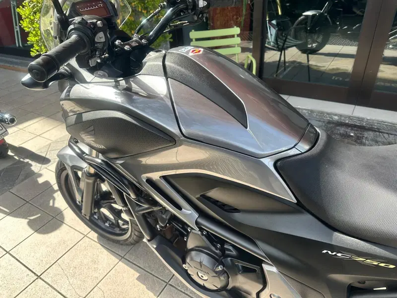 Honda NC 750 X DCT ABS (2014 - 15) (9)