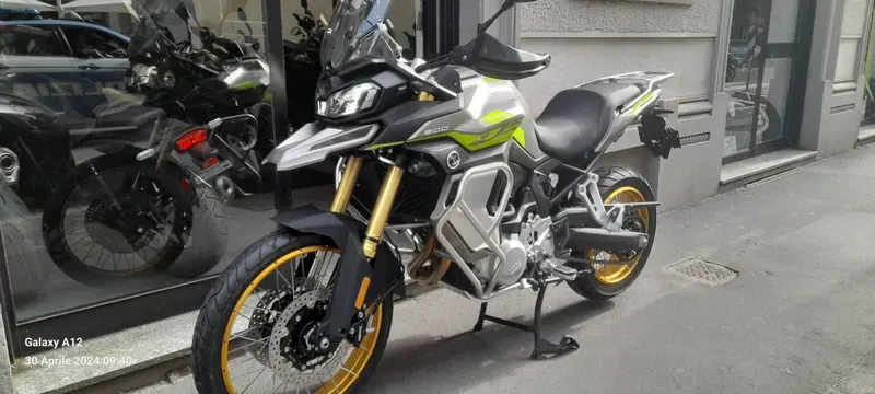 Voge Valico 900DSX (2024 - 26) (2)