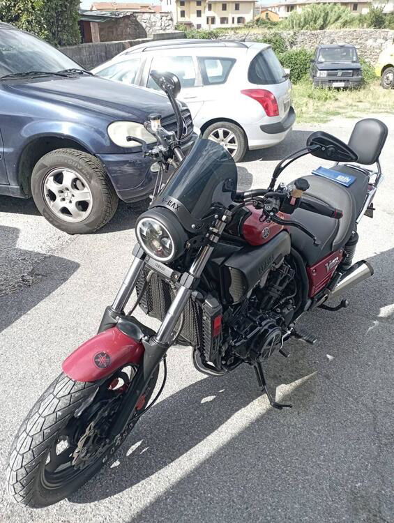 Yamaha Vmax (3)