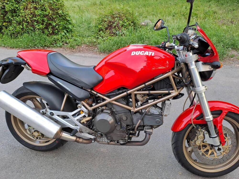 Ducati Monster 900 I.E. (1999 - 02) (5)