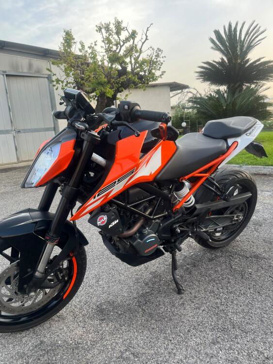 KTM 125 Duke (2021 - 23) (3)